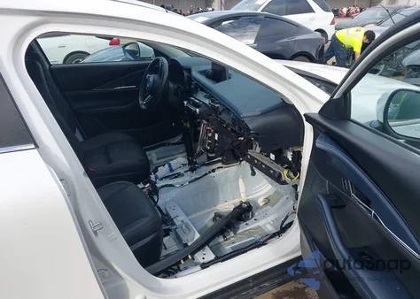 2021 Mazda Cx-30 Preferred from USA, damaged, VIN 3MVDMACL0MM269750